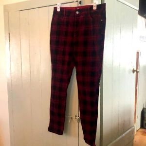 St. John’s Bay skinny leg corduroy stretch pants